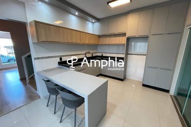 Sobrado &agrave; venda - 121m&sup2; - Boa Vista