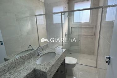 Apartamento para alugar - 110m&sup2; - CENTRO