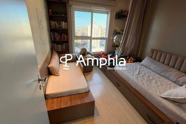 Apartamento &agrave; venda - 136m&sup2; - Centro