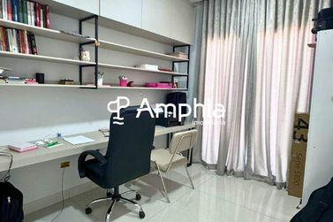 Sobrado &agrave; venda - 167m&sup2; - Recanto Tropical