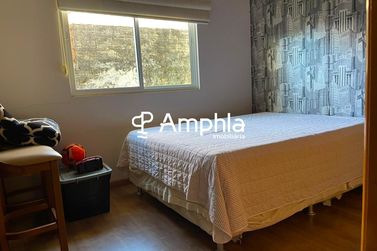 Casa &agrave; venda - 238m&sup2; - Jardim Porto Alegre