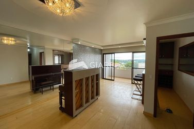 Apartamento &agrave; venda - 102m&sup2; - CENTRO