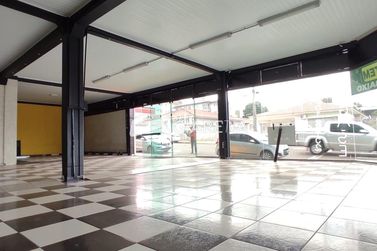 Sala Comercial para alugar - 180m&sup2; - CENTRO