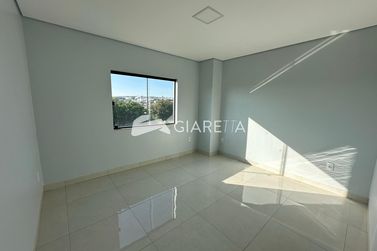 Sobrado para alugar - 115m&sup2; - JARDIM PARIZOTTO