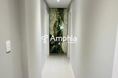 Apartamento &agrave; venda - 144m&sup2; - Meia Praia