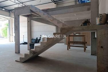Sal&atilde;o Comercial para alugar - 180m&sup2; - VILA OPERARIA