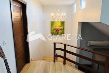 Sobrado &agrave; venda - 255m&sup2; - JARDIM LA SALLE