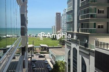 Apartamento &agrave; venda - 144m&sup2; - Meia Praia