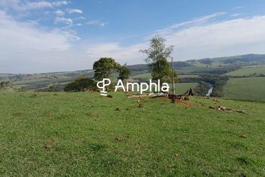 Ch&aacute;cara &agrave; venda - 121000m&sup2; - &Aacute;rea Rural