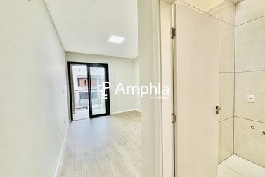 Sobrado &agrave; venda - 217m&sup2; - Recanto Tropical
