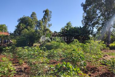 Ch&aacute;cara &agrave; venda - 2130m&sup2; - JARDIM GISELA