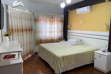 Sobrado &agrave; venda - 300m&sup2; - JARDIM GISELA
