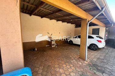 Apartamento para alugar - 122m&sup2; - CENTRO