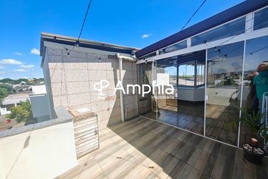 Sobrado &agrave; venda - 100m&sup2; - Santa Cruz