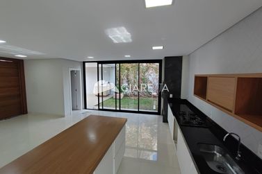 Sobrado &agrave; venda - 183m&sup2; - VILA INDUSTRIAL