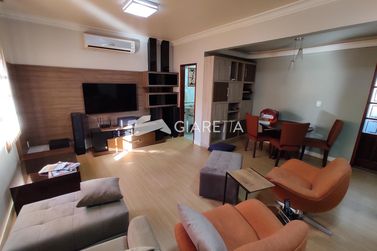 Sobrado &agrave; venda - 246m&sup2; - CENTRO
