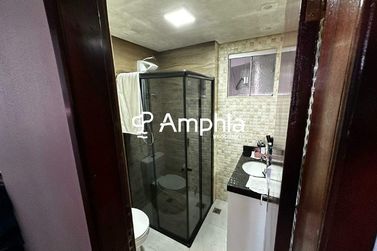 Apartamento &agrave; venda - 74m&sup2; - Centro