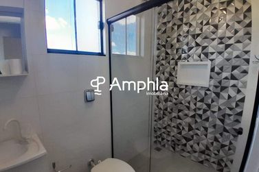 Apartamento &agrave; venda - 55m&sup2; - Esmeralda