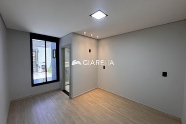 Casa &agrave; venda - 100m&sup2; - JARDIM PARIZOTTO