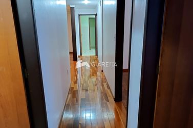 Apartamento &agrave; venda - 127m&sup2; - CENTRO