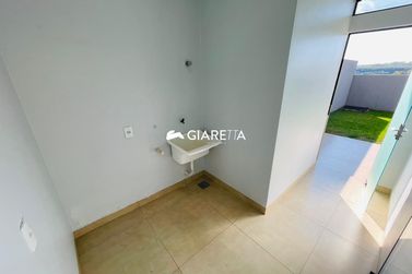 Sobrado para alugar - 115m&sup2; - JARDIM PARIZOTTO
