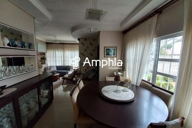 Casa &agrave; venda - 210m&sup2; - Jardim Gisela