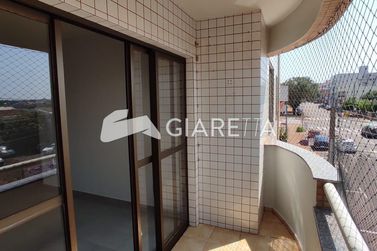 Apartamento para alugar - 105m&sup2; - CENTRO