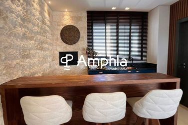Apartamento &agrave; venda - 136m&sup2; - Centro