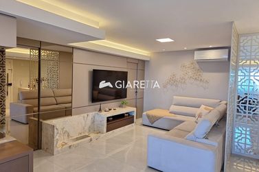 Apartamento &agrave; venda - 137m&sup2; - CENTRO