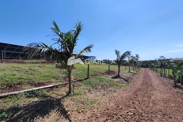 Ch&aacute;cara &agrave; venda - 20000m&sup2; - QUATRO PONTES