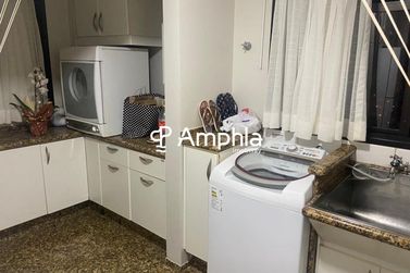 Apartamento &agrave; venda - 236m&sup2; - Centro