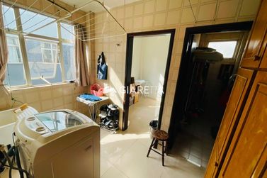 Apartamento &agrave; venda - 137m&sup2; - CENTRO