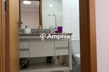 Apartamento &agrave; venda - 103m&sup2; - Centro