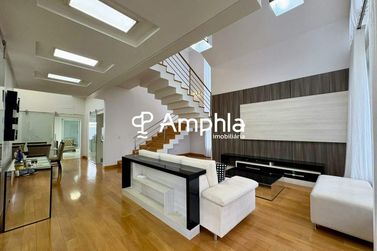 Casa &agrave; venda - 300m&sup2; - FAG