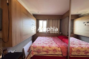 Apartamento &agrave; venda - 60m&sup2; - Centro