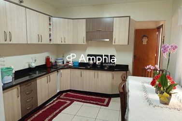 Casa &agrave; venda - 110m&sup2; - Centro