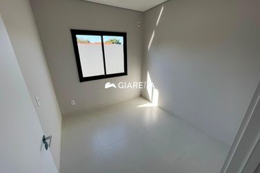 Casa &agrave; venda - 85m&sup2; - JARDIM PARIZOTTO