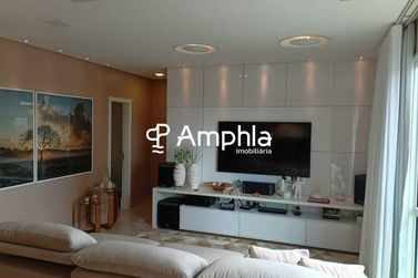 Apartamento &agrave; venda - 135m&sup2; - Centro
