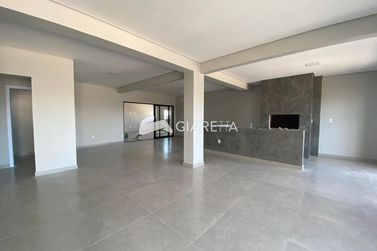 Apartamento para alugar - 130m&sup2; - CENTRO