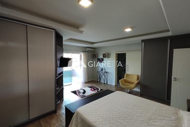 Sobrado &agrave; venda - 225m&sup2; - CENTRO