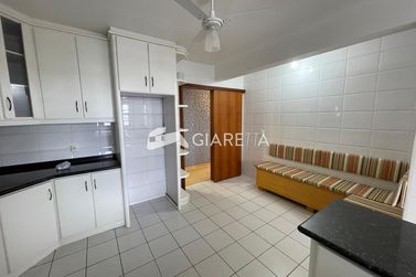 Apartamento &agrave; venda - 102m&sup2; - CENTRO