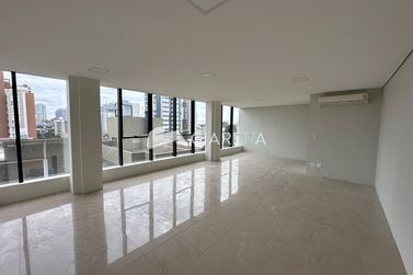 Sala Comercial &agrave; venda - 53m&sup2; - CENTRO