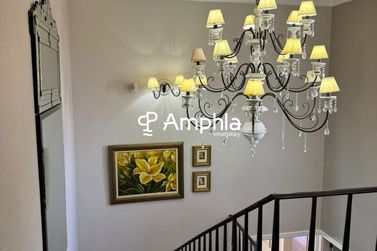 Casa &agrave; venda - 355m&sup2; - Centro