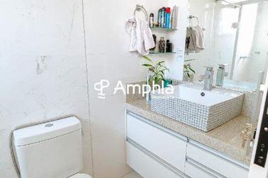 Apartamento &agrave; venda - 131m&sup2; - Centro