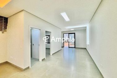 Sobrado &agrave; venda - 217m&sup2; - Recanto Tropical