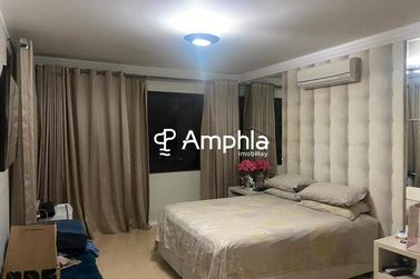 Apartamento &agrave; venda - 236m&sup2; - Centro