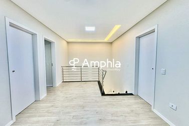 Sobrado &agrave; venda - 217m&sup2; - Recanto Tropical