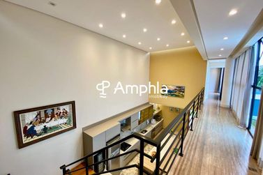 Sobrado &agrave; venda - 242m&sup2; - Canad&aacute;