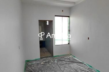Casa &agrave; venda - 65m&sup2; - Primavera
