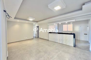 Apartamento &agrave; venda - 107m&sup2; - Centro